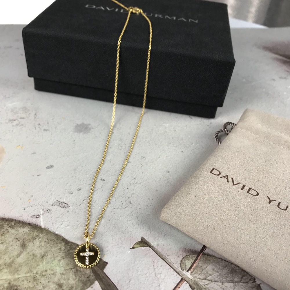 David Yurman corss Necklace in 18K Yellow Gold with Pavé Blue Sapphir